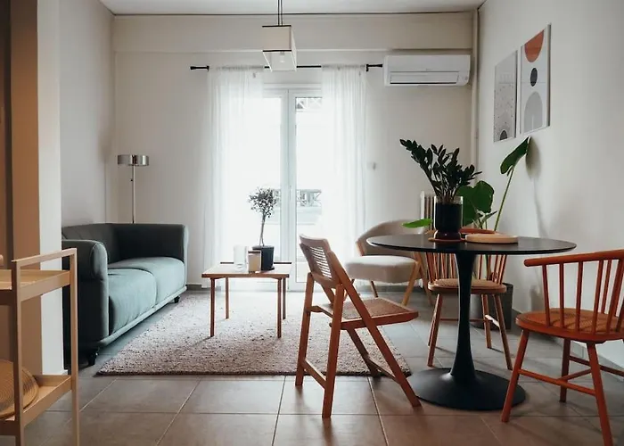 Charming Apartment In Keramikos